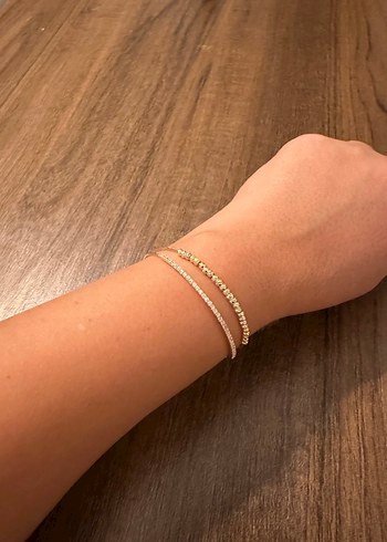 Altın Renkli Boncuklu Minimalist Bileklik - Görsel 2