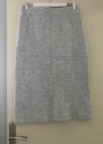 Gri Triko Midi Etek yurtdışından alındı yeni - Görsel 2