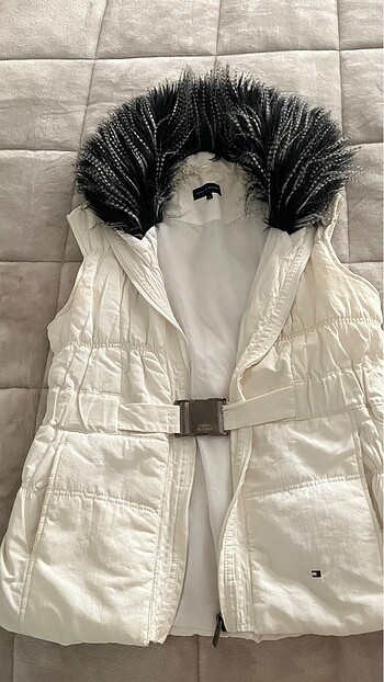 Tommy Hilfiger Yelek