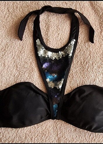Penti bikini üstü 