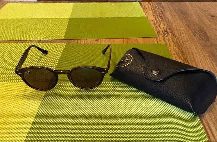 Ray Ban Polarize güneş gözlüğü