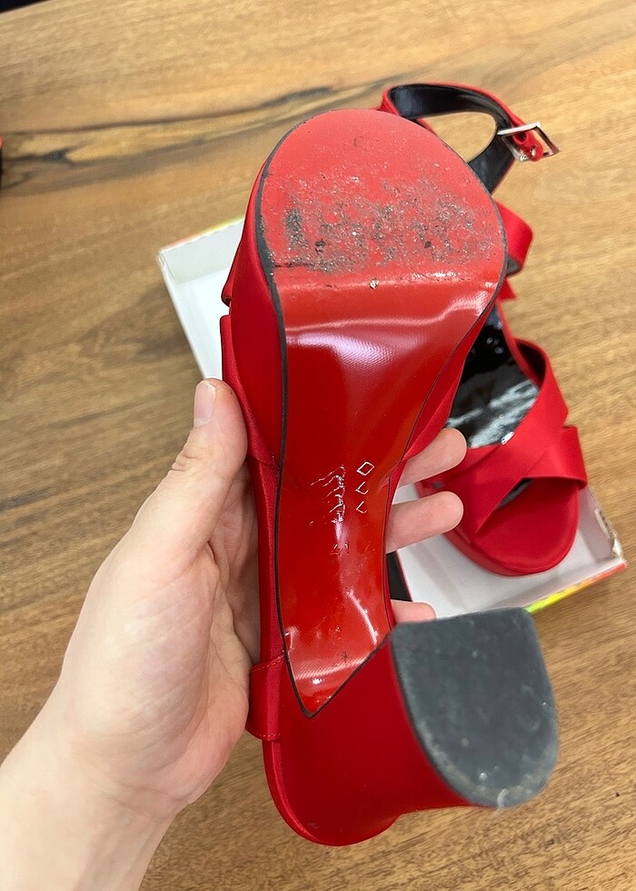 Kırmızı Yüksek Topuklu Ayakkabı - Görsel 4