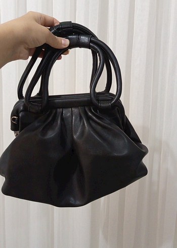 Tokalı Siyah Deri Kadın Çanta - Görsel 3