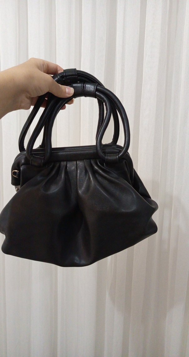 Tokalı Siyah Deri Kadın Çanta - Görsel 3