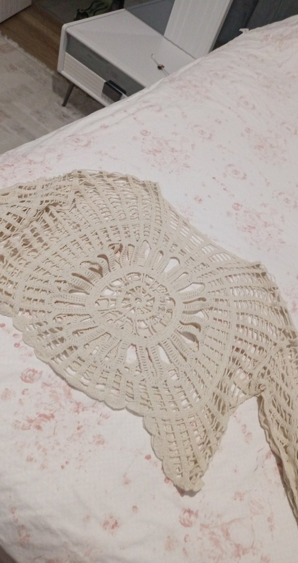 Bej İşlemeli Bohem Kısa Örgü Panço - Görsel 2