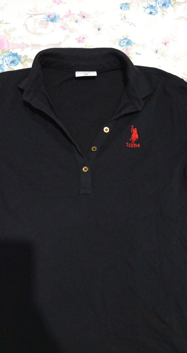 Kız Siyah Düğmeli Polo Yaka Tişört - Görsel 2