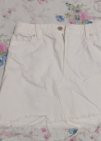 Düğmeli Beyaz Kadın Mini Etek - Görsel 2