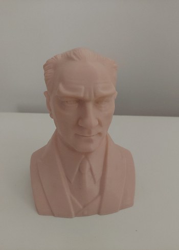 Atatürk büstü