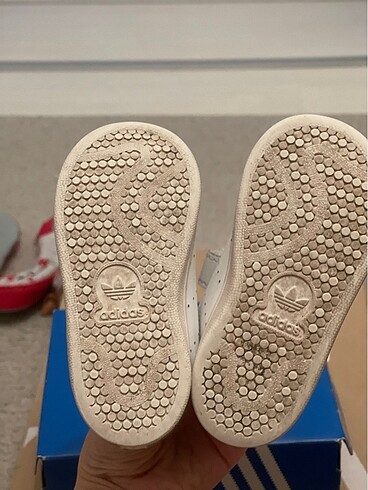 22 Beden beyaz Renk Adidas