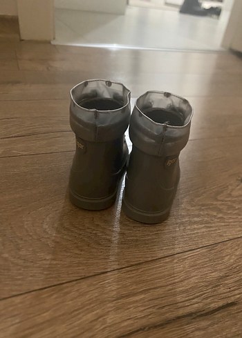 Gri Lastik Erkek Çocuk Botları - Görsel 3