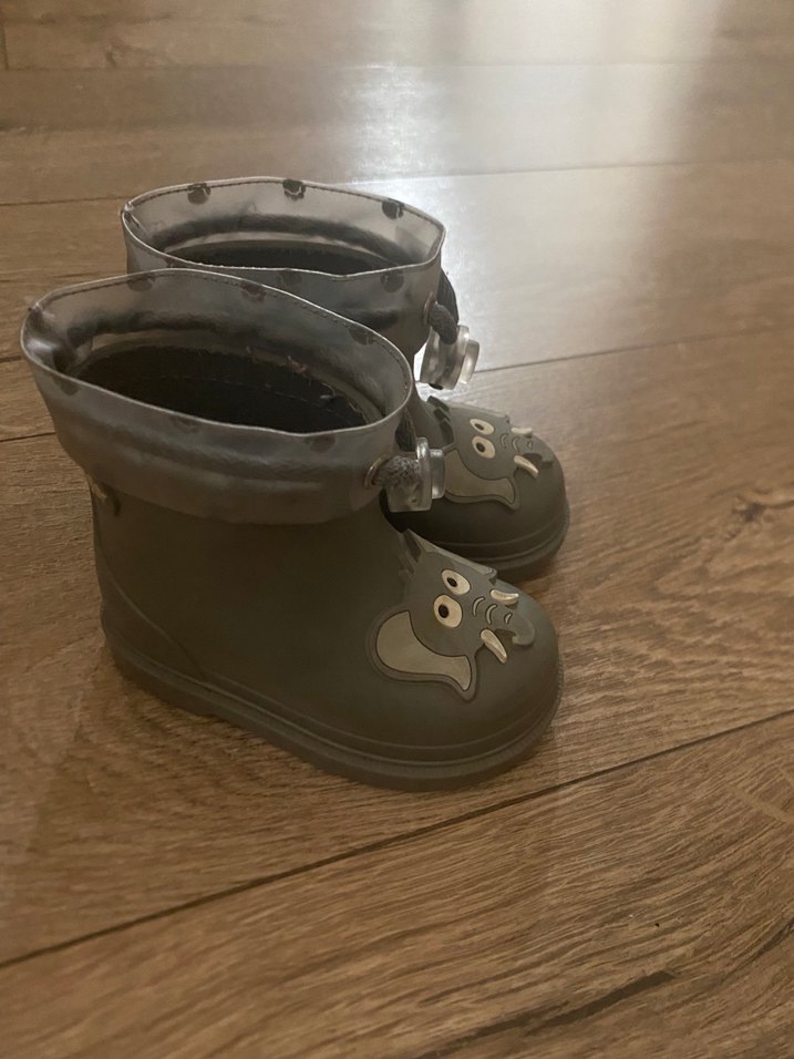 Gri Lastik Erkek Çocuk Botları - Görsel 4