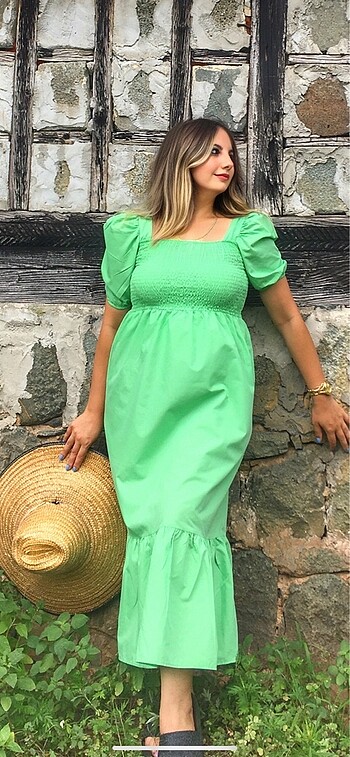 Yeşil elbise