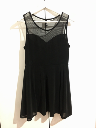 H&M Siyah dökümlü şık elbise
