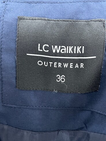 36 Beden lacivert Renk LC Waikiki Mont %70 İndirimli.