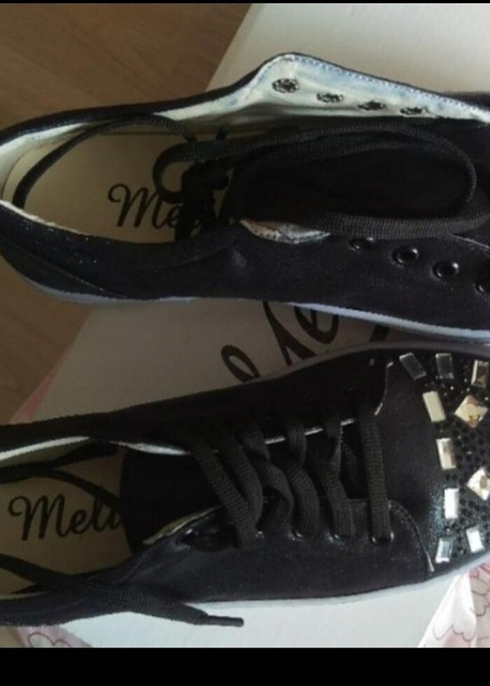 Taşlı yepyeni spor ayakkabı loafer  - Görsel 3