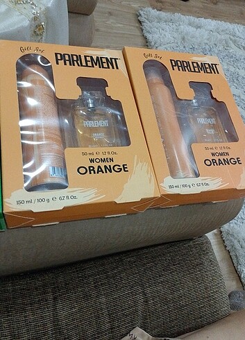  Beden Kutusunda parlement parfüm+ deodorant 