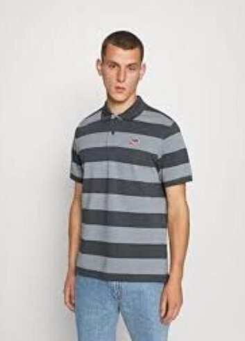 Nike tshirt
