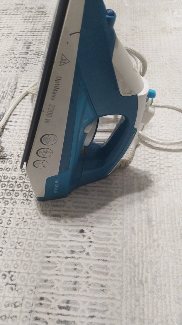 Mavi ve Gri Buharlı Ütü 2300W - Görsel 3