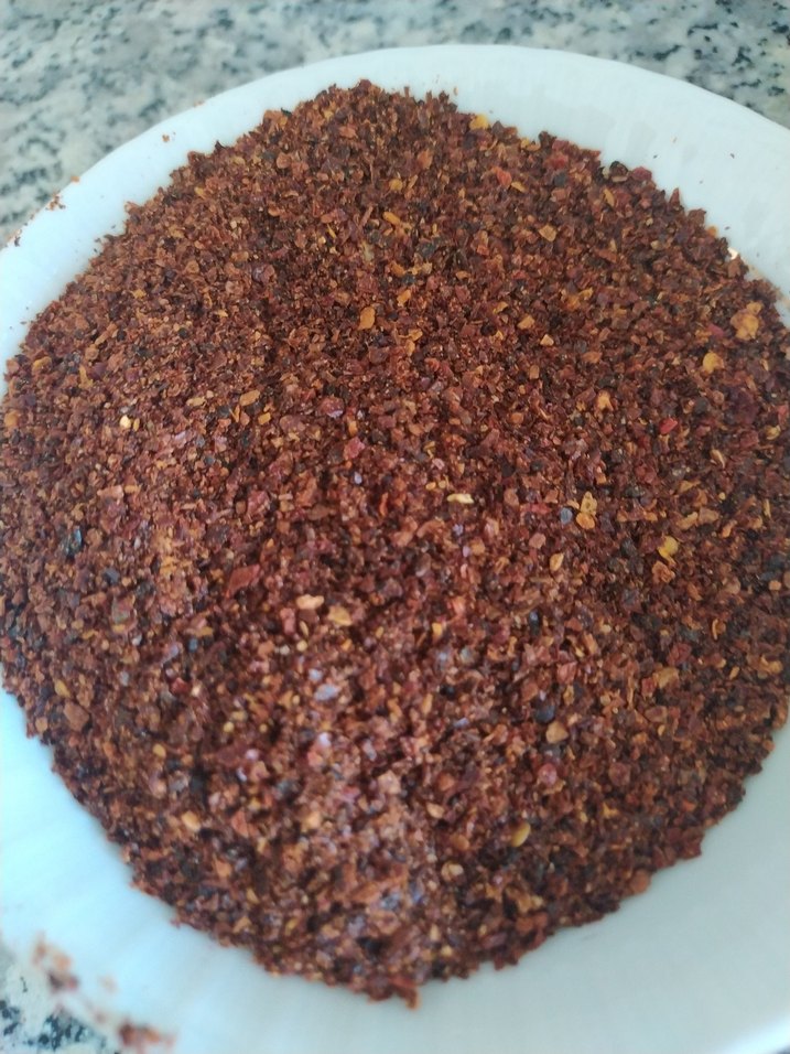 arlak Bordo Toz Baharat Urfa pul biber çiğ köftelik salataya - Görsel 2