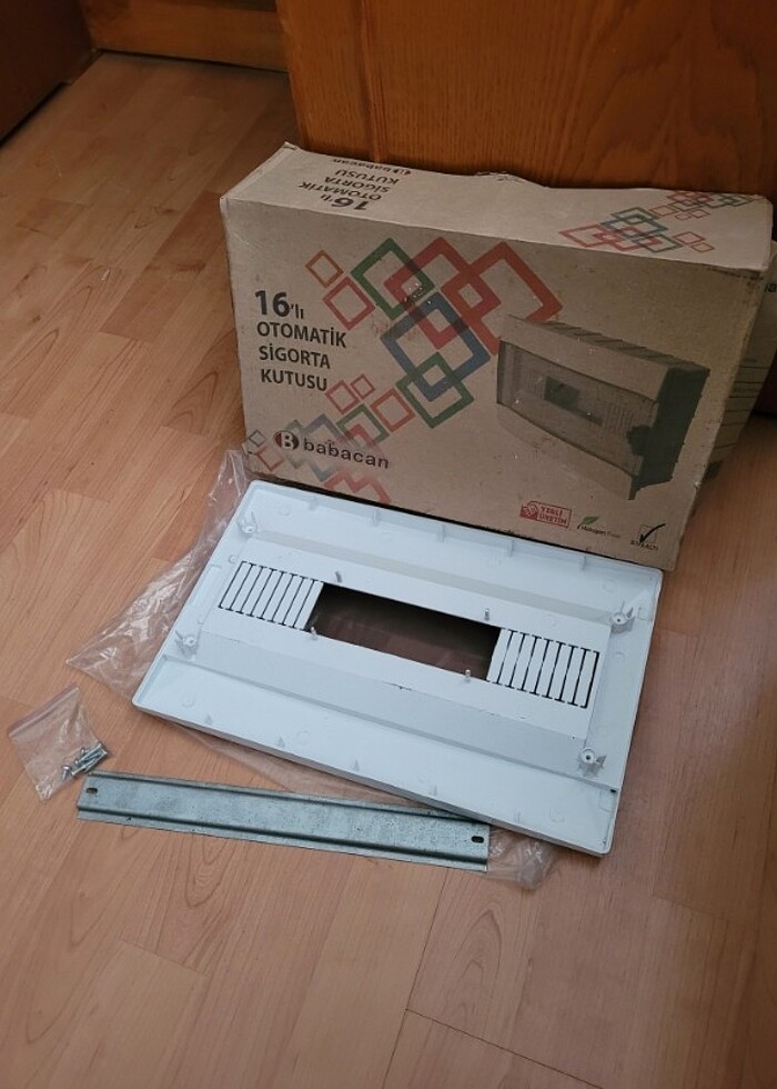 Sigorta kutusu ön panel - Görsel 2