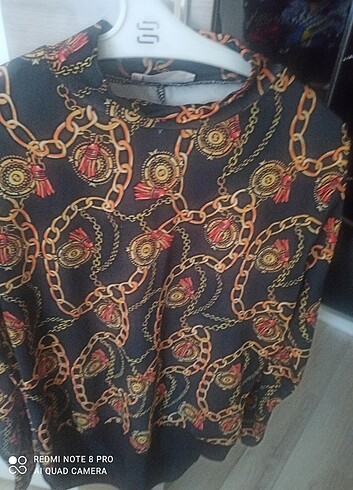 xl Beden Bluz çok sik hiç giyilmedi