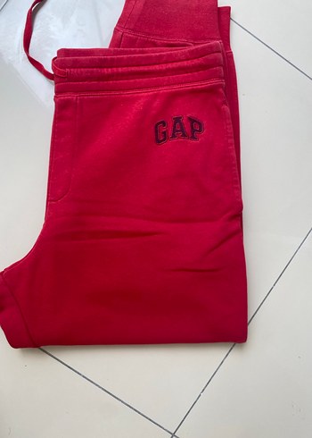 GAP Kırmızı Erkek Eşofman Altı - Görsel 3