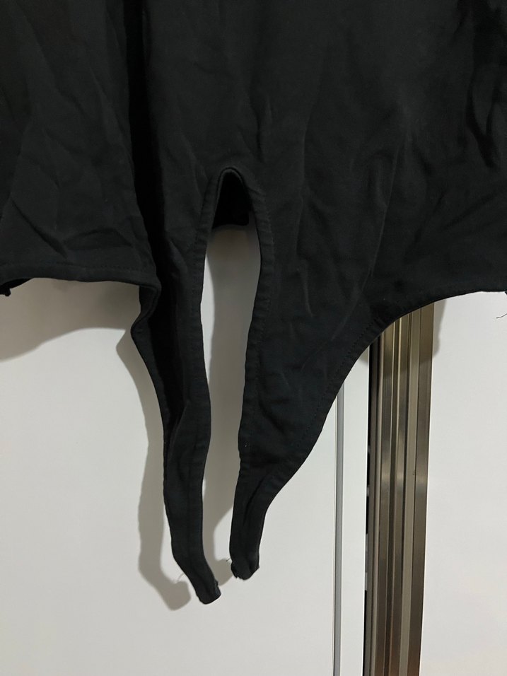 Kadın Siyah Kısa Kollu Crop Top - Görsel 2