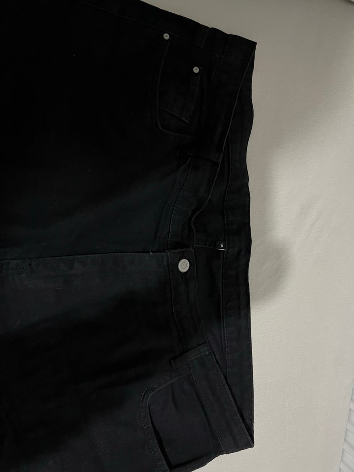 Siyah Mini Kadın Denim Şort - Görsel 2