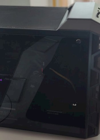 Beden Kırmızı Cooler Master Masaüstü Bilgisayar