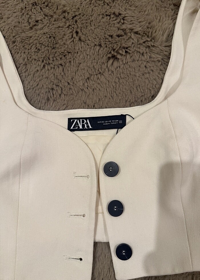 Zara Düğmeli Crop Yelek - Görsel 5