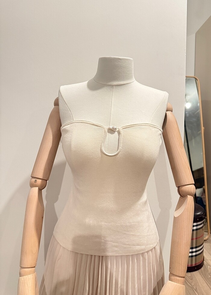 H&M İnci Detaylı Straplez Triko - Görsel 3