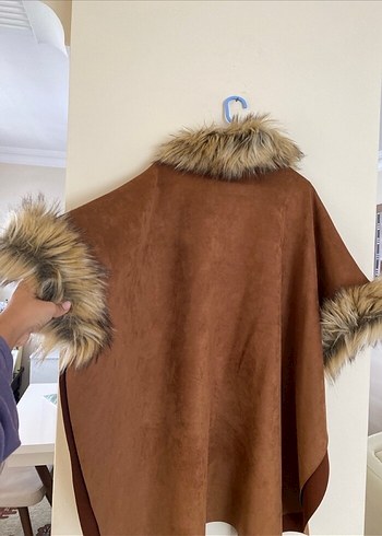 Kahverengi Süet Ponço Kürk Detaylı - Görsel 6