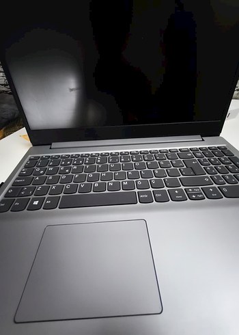 Lenovo dizüstü bilgisayar - Görsel 4
