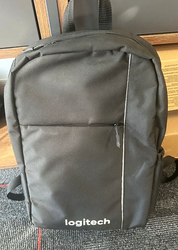 Logitech Siyah Laptop Sirt Yasima Cantasi