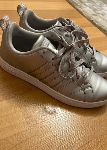 Gri adidas spor orginaldir - Görsel 2