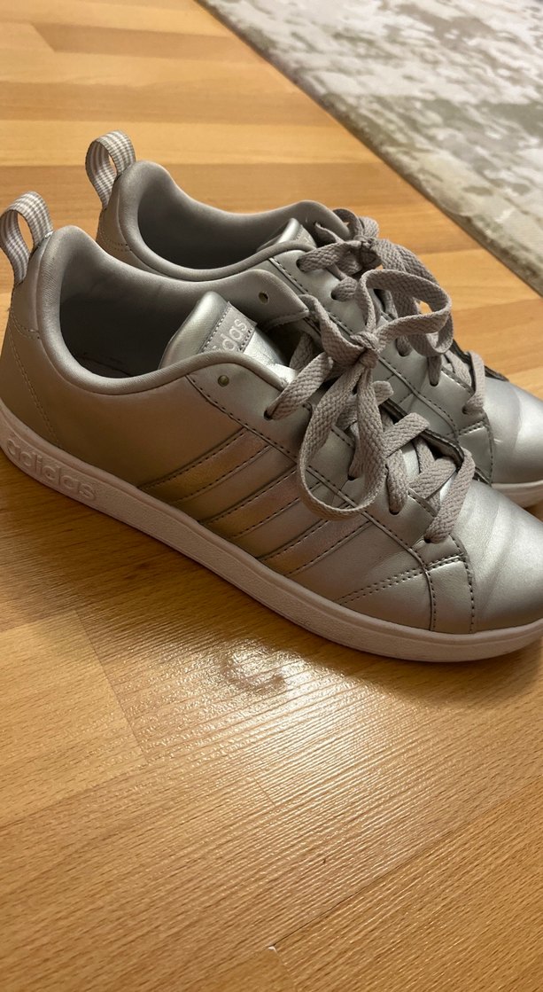 Gri adidas spor orginaldir - Görsel 2