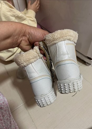 Çocuk kız bot - Görsel 3