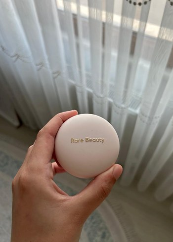 Rare Beauty powder blush