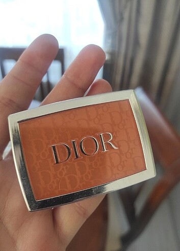 dior allık