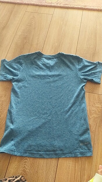 9 Yaş Beden Çocuk t-shirt