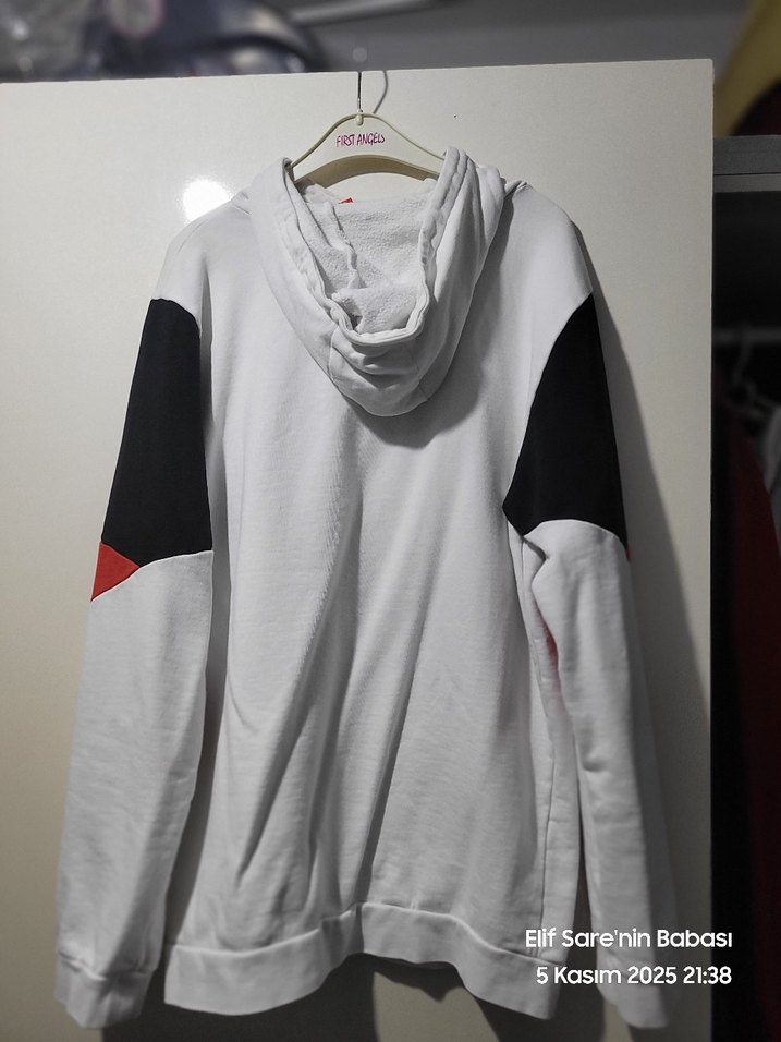 Beyaz Liverpool Baskılı Fermuarlı Sweatshirt - Görsel 2