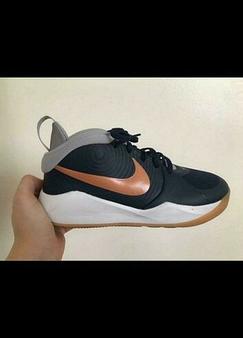 Nike spor ayakkabi