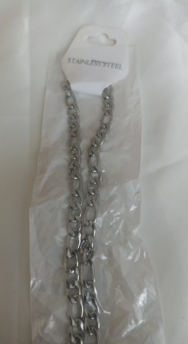 Gri Zincir Detaylı Kadın ve erkek Vücut Zinciri - Görsel 3