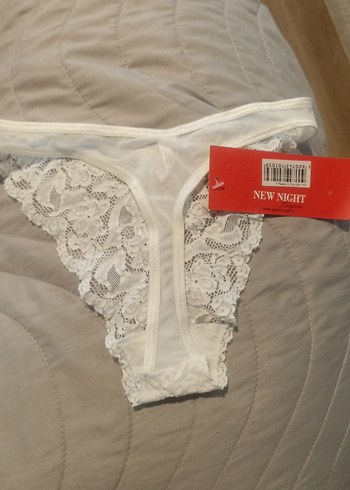 Beyaz Dantel Midi Kadın Külot - Görsel 3