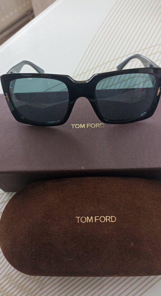 Tom Ford Kadın Kahverengi Şeffaf Gözlük - Görsel 2