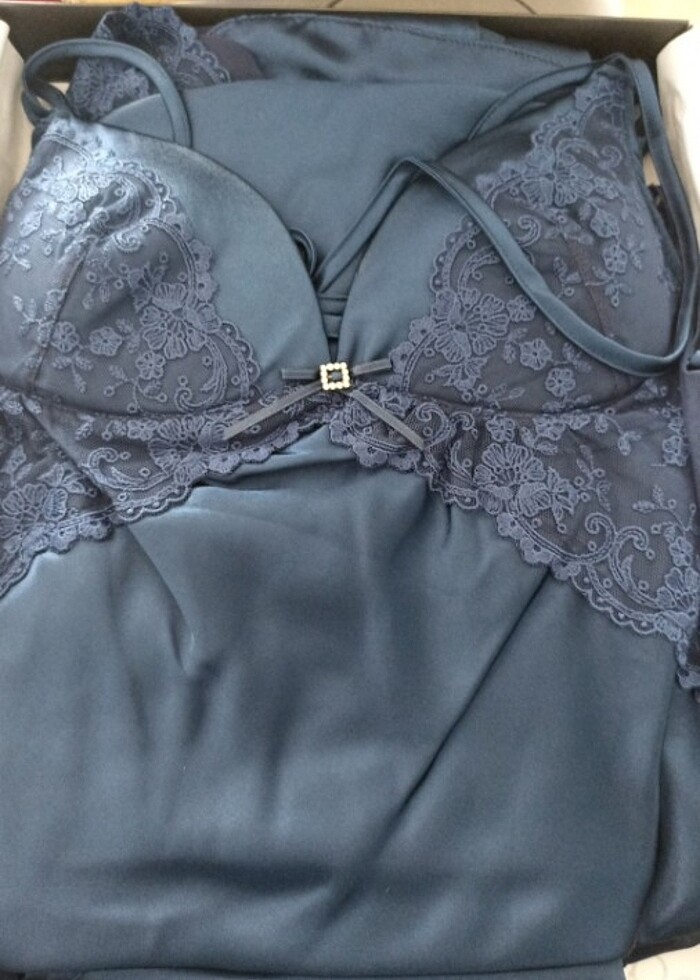 Saten 6lı set zerafet ve güzelliğin buluştuğu ürün - Görsel 2