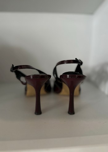 Bordo Rugan Tokalı Stiletto Kadın Ayakkabı - Görsel 2