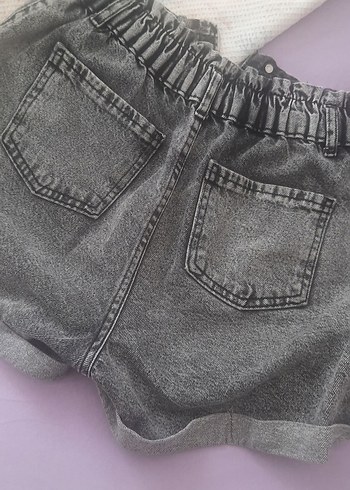 28 Beden gri Renk Düğmeli Gri Loose Fit Mini Kot Şort