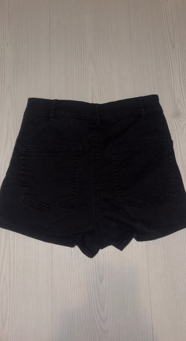 Düğmeli Siyah Mini Kot Şort - Görsel 2