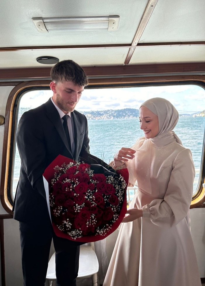 Meliha Tarhanacı Luna Vanilya Abiye - Görsel 2